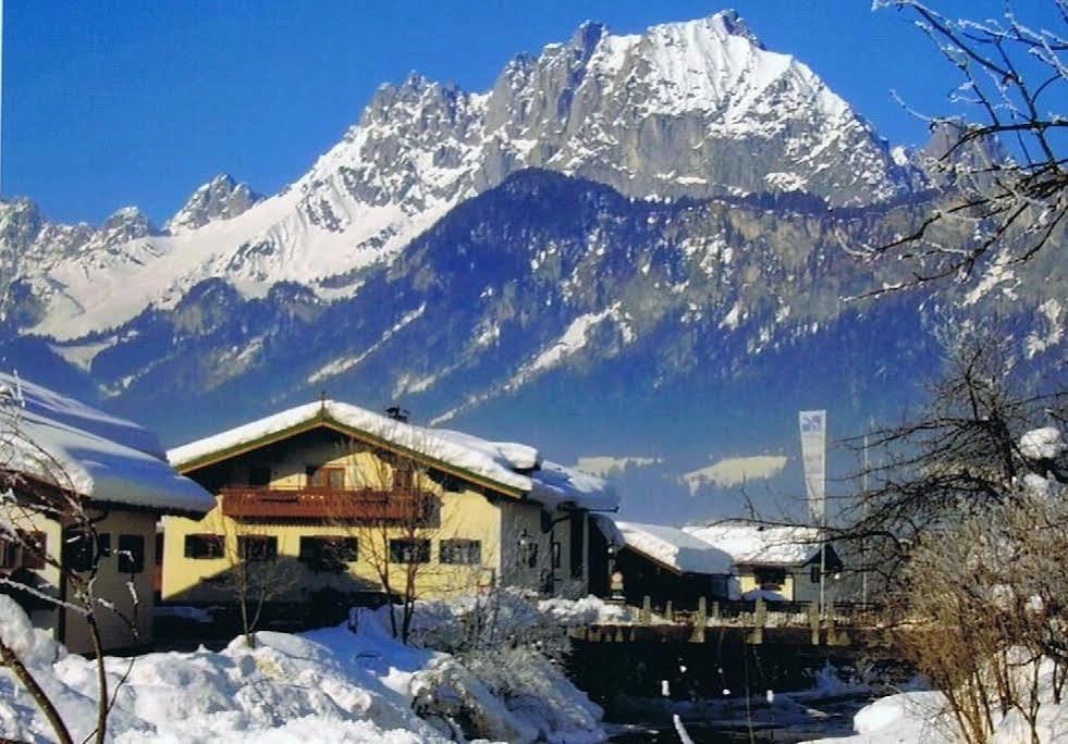 Binderhof Hotel Sankt Johann in Tirol Exterior photo